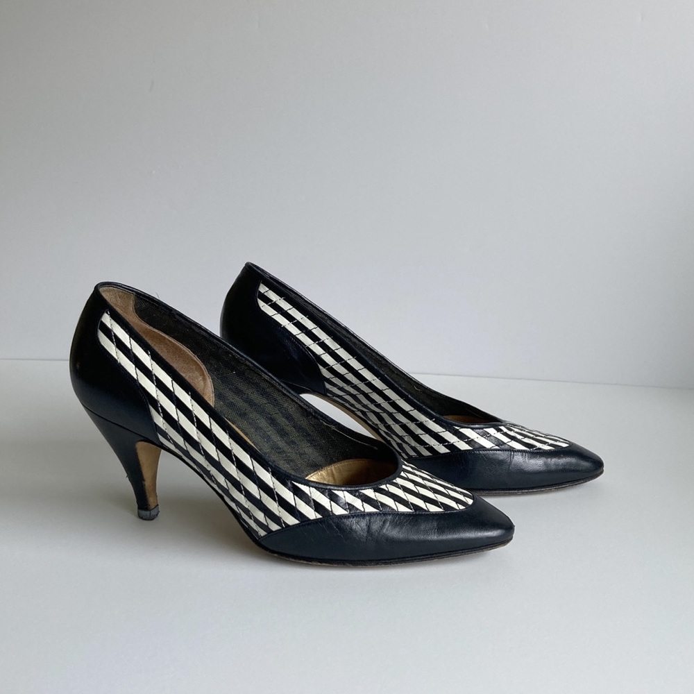 GUCCI Vintage Classic B&W Striped Heel Pumps